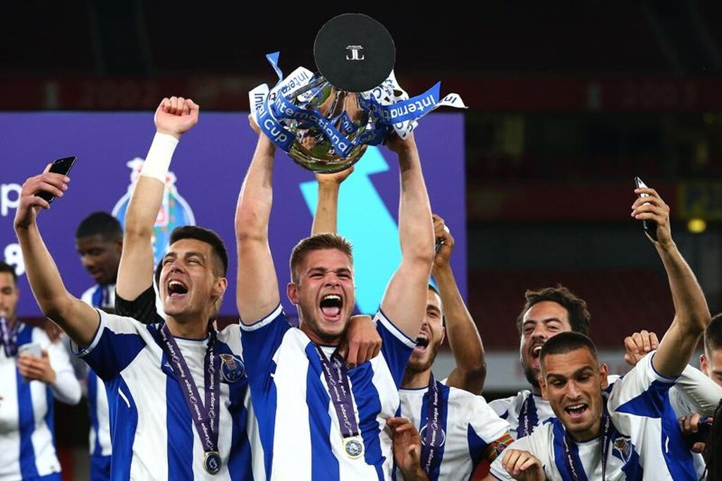 A Bola: «Ο Ντιόγκο Κεϊρός στην… ατζέντα του Ολυμπιακού»! (Photos & Video)