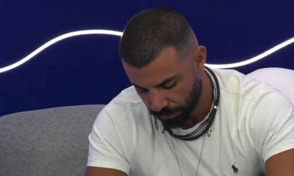 Ο Κρητικός από τη στιγμή που βγήκε από το σπίτι του Big Brother δεν έχει μιλήσει δημόσια ενώ έκανε και ιδιωτικούς τους λογαριασμούς του στα social media