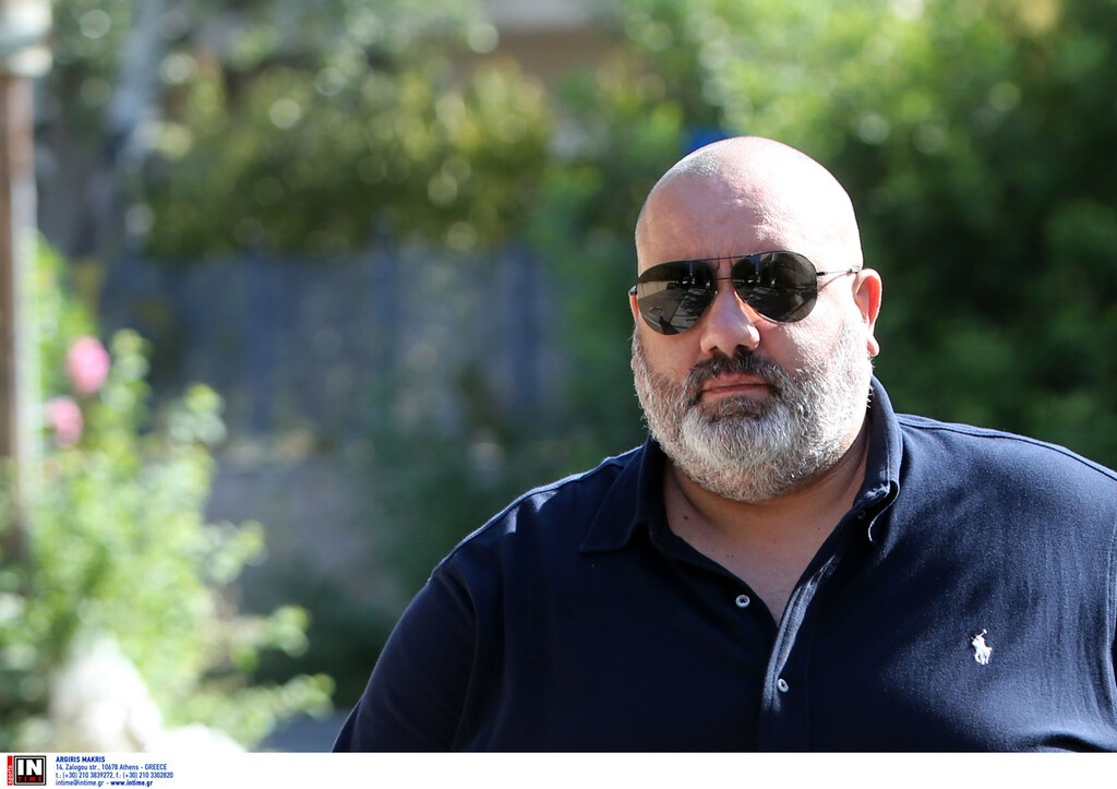 ΑΕΚ-Ολυμπιακός: Ποστάρισμα Καραπαπά με... ξερά βλήτα στο Βόλο (photos)