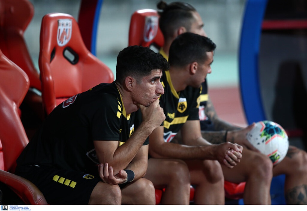 ΑΕΚ: Η άφιξη κι η προπόνηση στο Πανθεσσαλικό (photos)