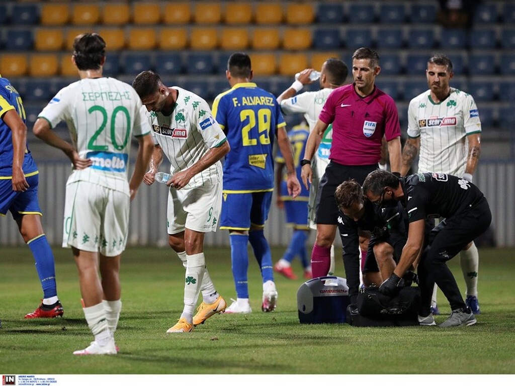 Αστέρας Τρίπολης – Παναθηναϊκός: Ζήτησε πέναλτι σε ανατροπή από τον Κώτσιρα ο Καρλίτος