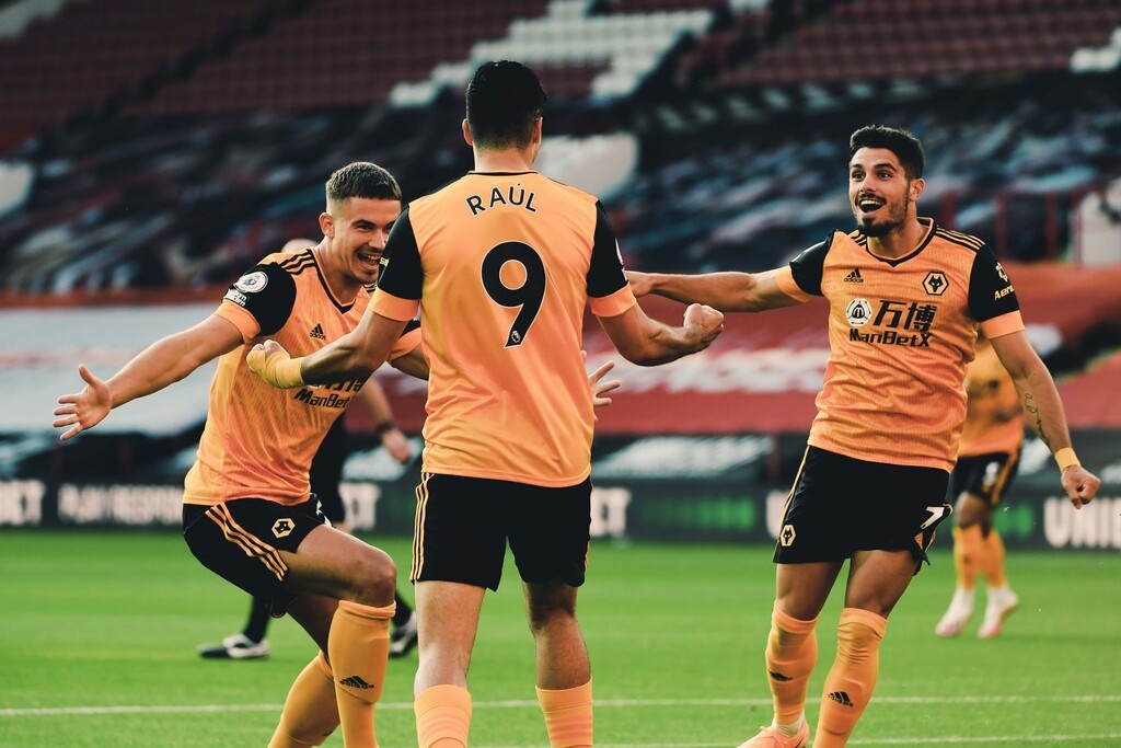 Premier League: Οι «Λύκοι» πήραν νωρίς τη λεία τους (video+photos)