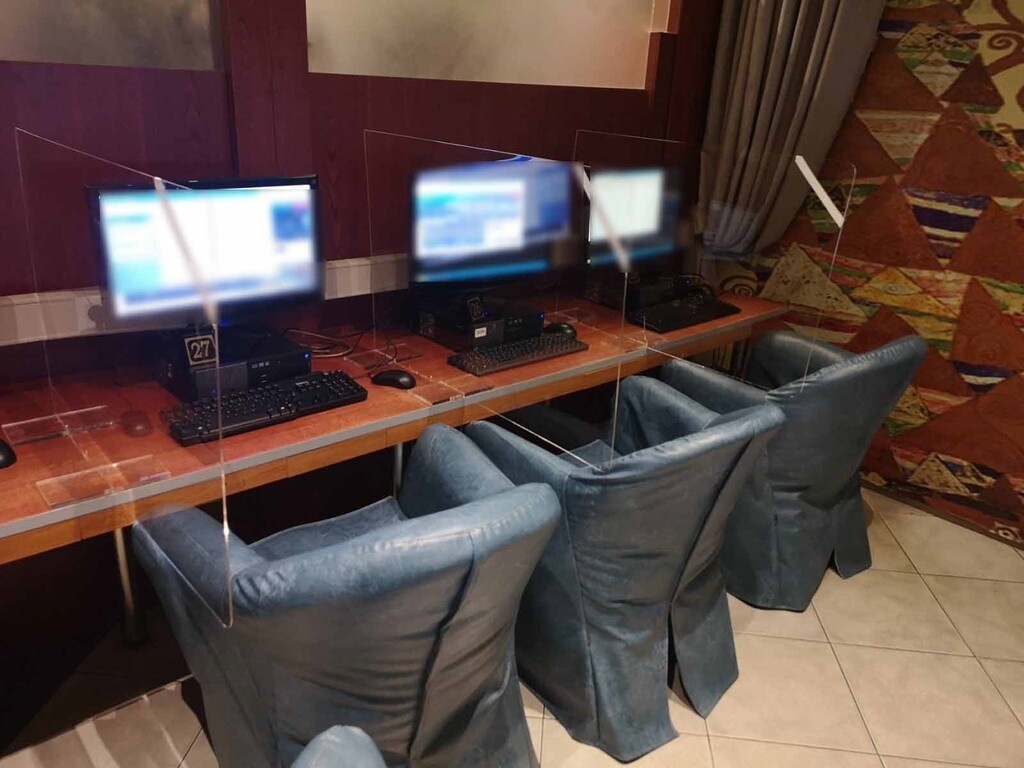 Έφοδος της ΕΛ.ΑΣ. σε παράνομο μίνι καζίνο στη Θεσσαλονίκη