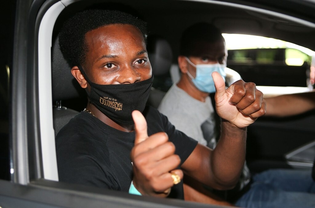 ΑΕΚ: Έφτασε Αθήνα ο Λιβάι Γκαρσία (photos)