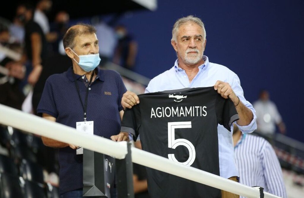 ΟΦΗ – Απόλλων Λεμεσού: Οι βραβεύσεις, η… κερκίδα και η οικογένεια Μπούση (photos)