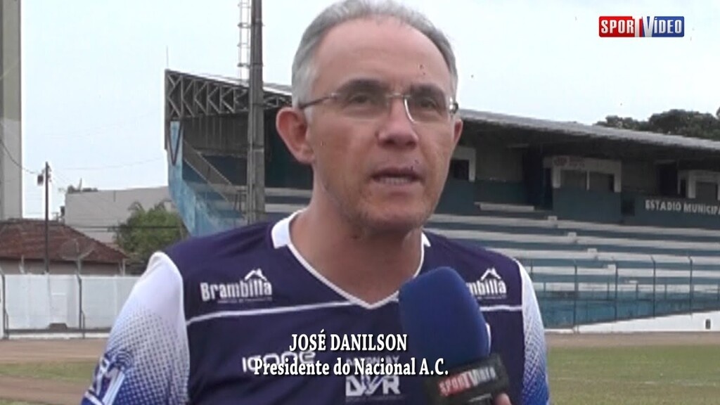 Ποδοσφαιριστής σκότωσε τον πρόεδρο της ομάδας του για 1.100 ευρώ! (photos)