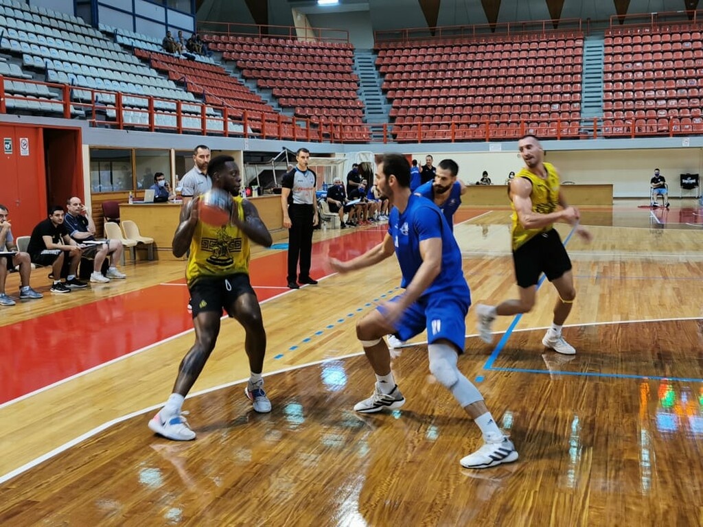 Άρης: Νίκη (75-64) στην Λάρισα