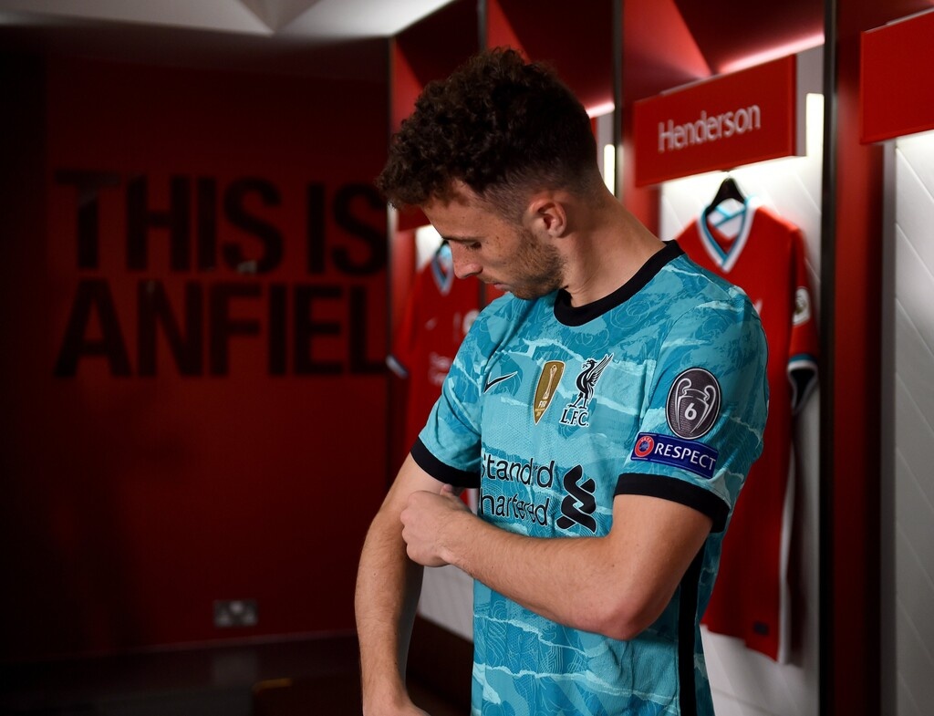 Και άλλο χτύπημα από την Λίβερπουλ: Ανακοίνωσε την μεταγραφή του Ζότα από την Γουλβς (video+photos)