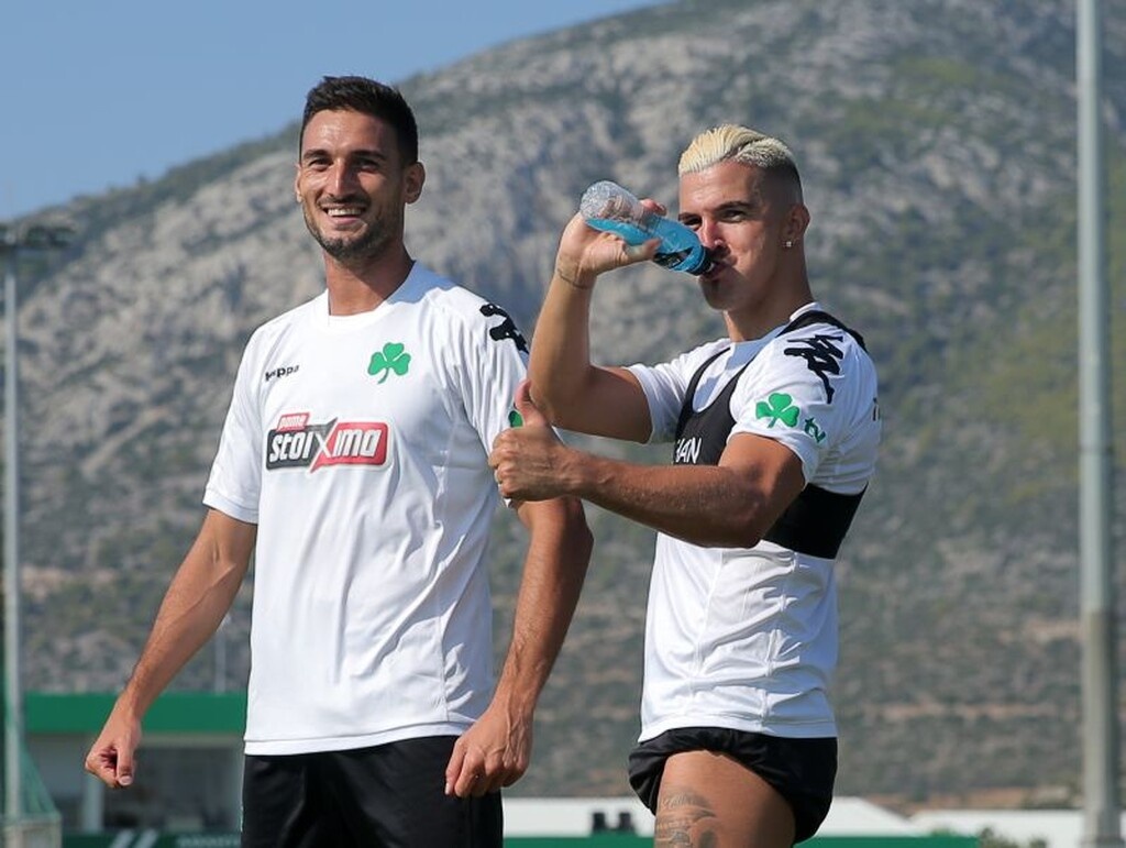 Μακέντα: «Σεβόμαστε τον προπονητή, να παίζω μαζί με Καρλίτος»