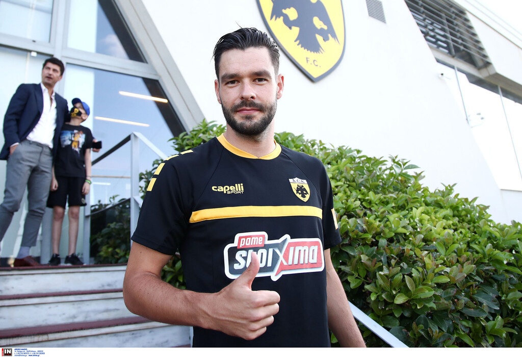 ΑΕΚ: Μπαίνει σε «κιτρινόμαυρο» κλίμα ο Σάκχοφ (photos)