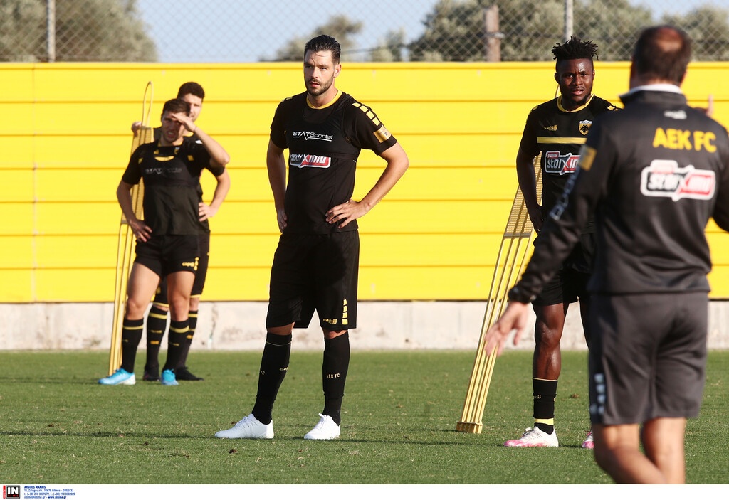 ΑΕΚ: Μπαίνει σε «κιτρινόμαυρο» κλίμα ο Σάκχοφ (photos)