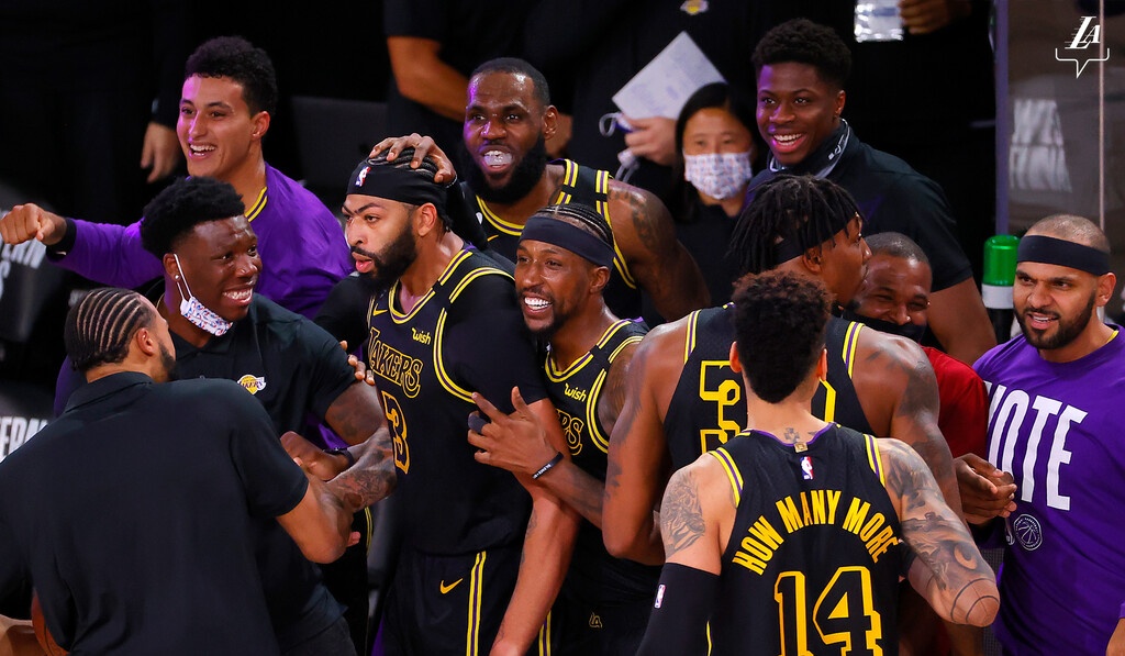 NBA: Ο Ντέιβις έκανε το 2-0 των Λέικερς επί των Νάγκετς (video)