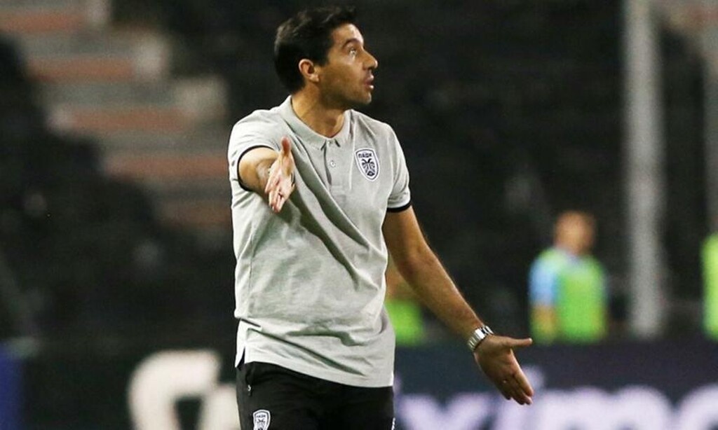 Ο Αμπέλ Φερέιρα μπέρδεψε με την ενδεκάδα του την UEFA