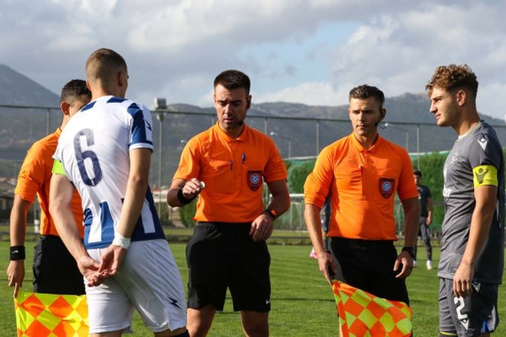 Γκολάρα αλά Ζλάταν Ιμπραΐμοβιτς σε αγώνα Κ19 (video+photos)