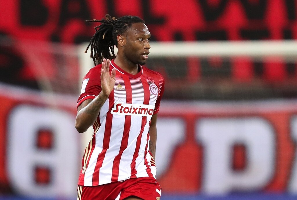 Ολυμπιακός: Επιμένει για Σεμέδο η Μπενφίκα