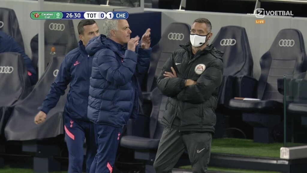 Τότεναμ-Τσέλσι: Ένταση στο ντέρμπι του Λονδίνου, τσακώθηκαν Λάμπαρντ και Μουρίνιο (video)