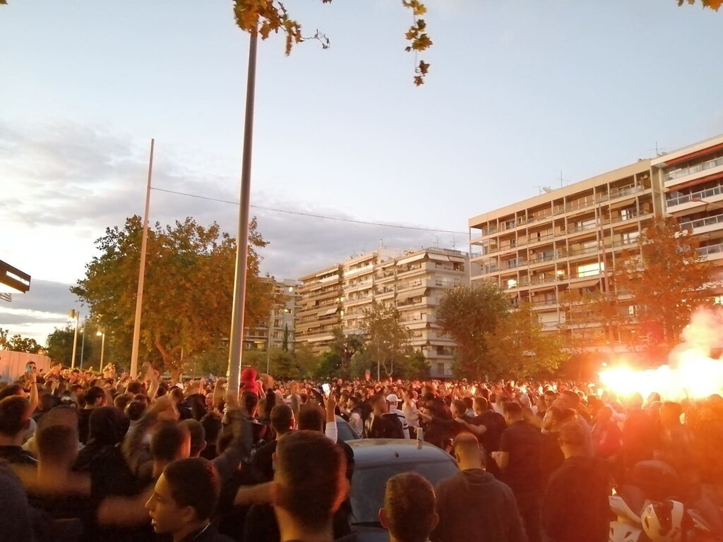 ΠΑΟΚ-Κράσνονταρ: Πανζουρλισμός και ασπρόμαυρη τρέλα στο Μακεδονία Παλλάς (photos+video)