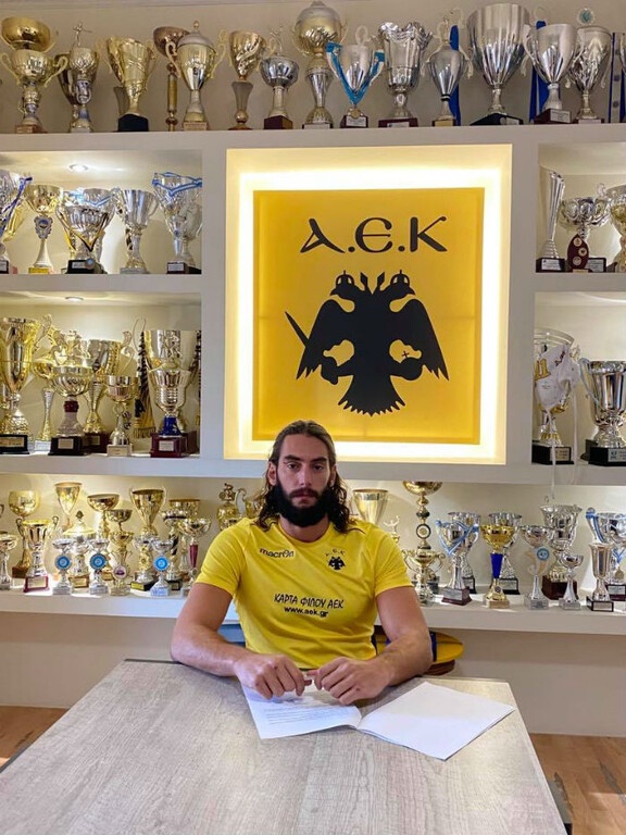 Πόλο: Στην ΑΕΚ ο έμπειρος διεθνής φουνταριστός, Νίκος Κουλιεράκης