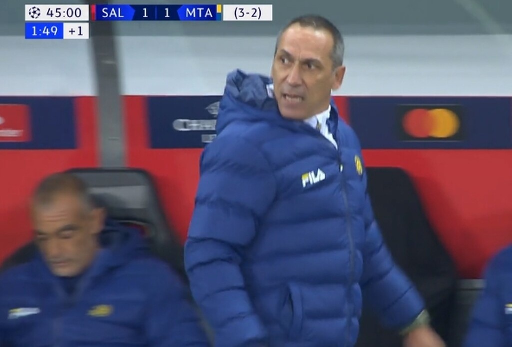 Έγινε έξαλλος με το πέναλτι και αποβλήθηκε στο ημίχρονο ο Γιώργος Δώνης (video+photos)