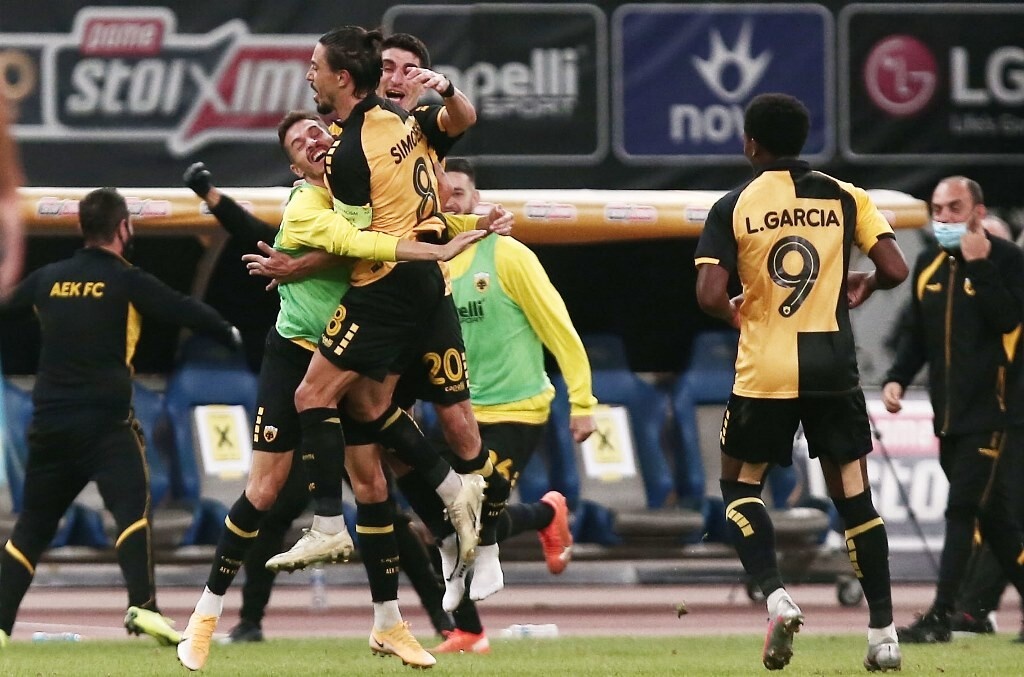 ΑΕΚ-Βόλφσμπουργκ: O Σιμόες το ΄χει ξανακάνει στο ίδιο τέρμα με τακουνάκι (video+photos)
