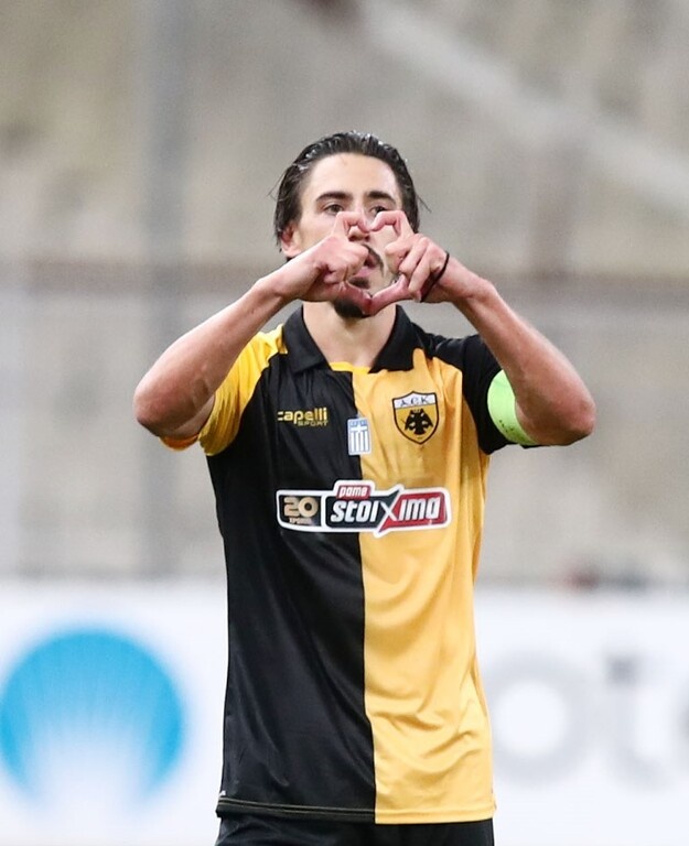 ΑΕΚ-Βόλφσμπουργκ: O Σιμόες το ΄χει ξανακάνει στο ίδιο τέρμα με τακουνάκι (video+photos)