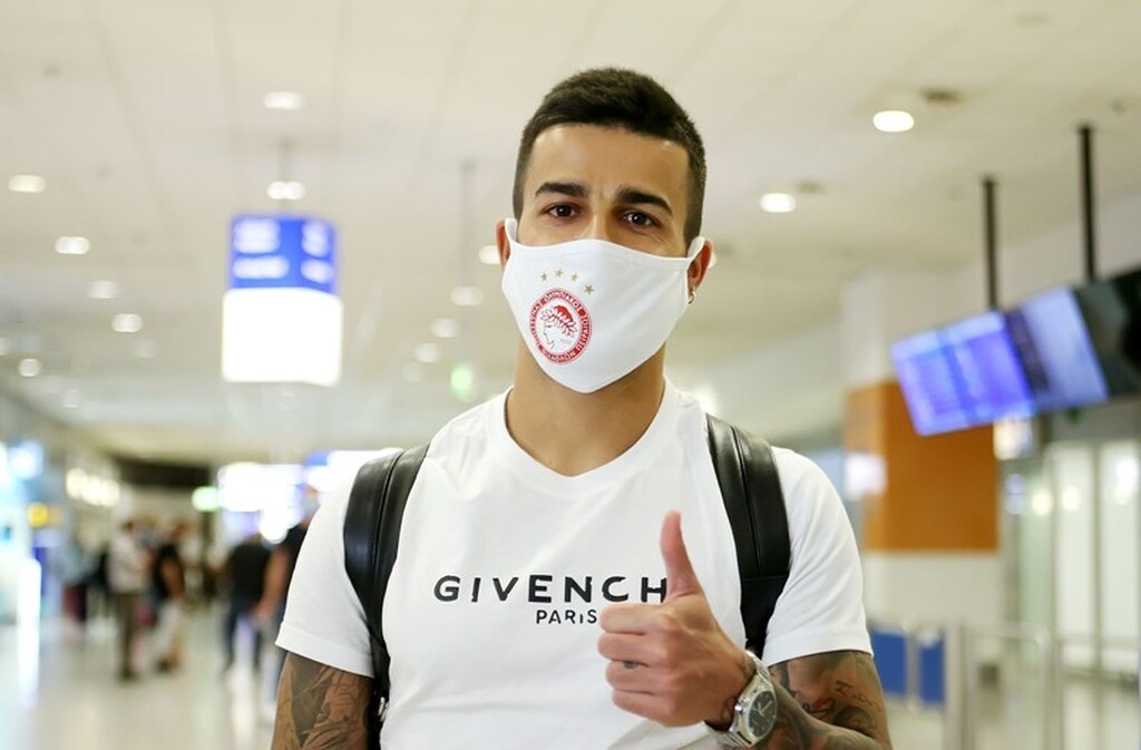 Ολυμπιακός: Άρχισαν οι αφίξεις με Τιάγκο Σίλβα! (Photos)