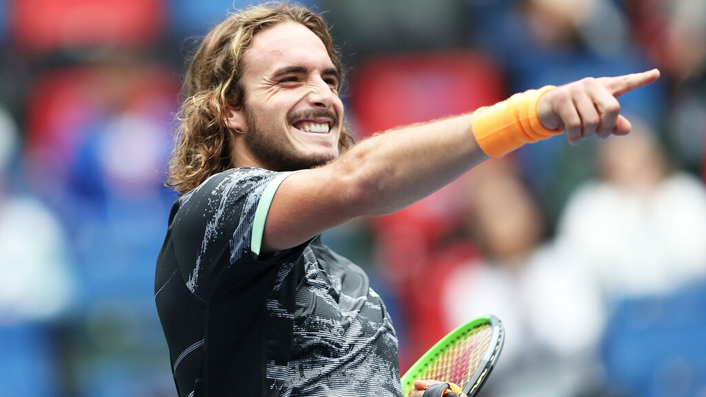 Roland Garros: Άνετη πρόκριση στους «16» για τον Στέφανο Τσιτσιπά (video)