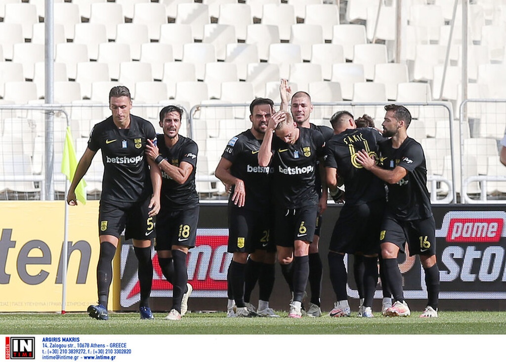 Παναθηναϊκός-Άρης 0-1: «ΓουστΑΡΗ» στην κορυφή, μαραίνεται το «τριφύλλι» (video+photos)