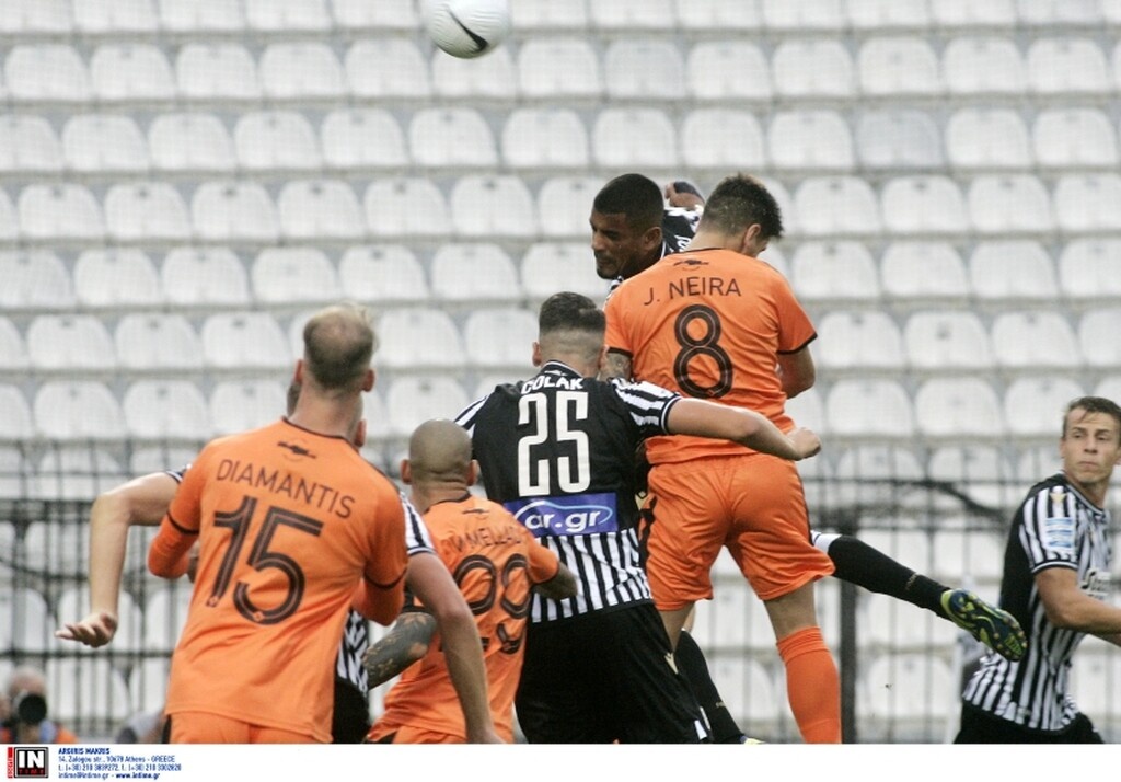 ΠΑΟΚ-ΟΦΗ: Ασπρόμαυρο ξέσπασμα με δοκάρι και γκολ στην Τούμπα! (photos+videos)