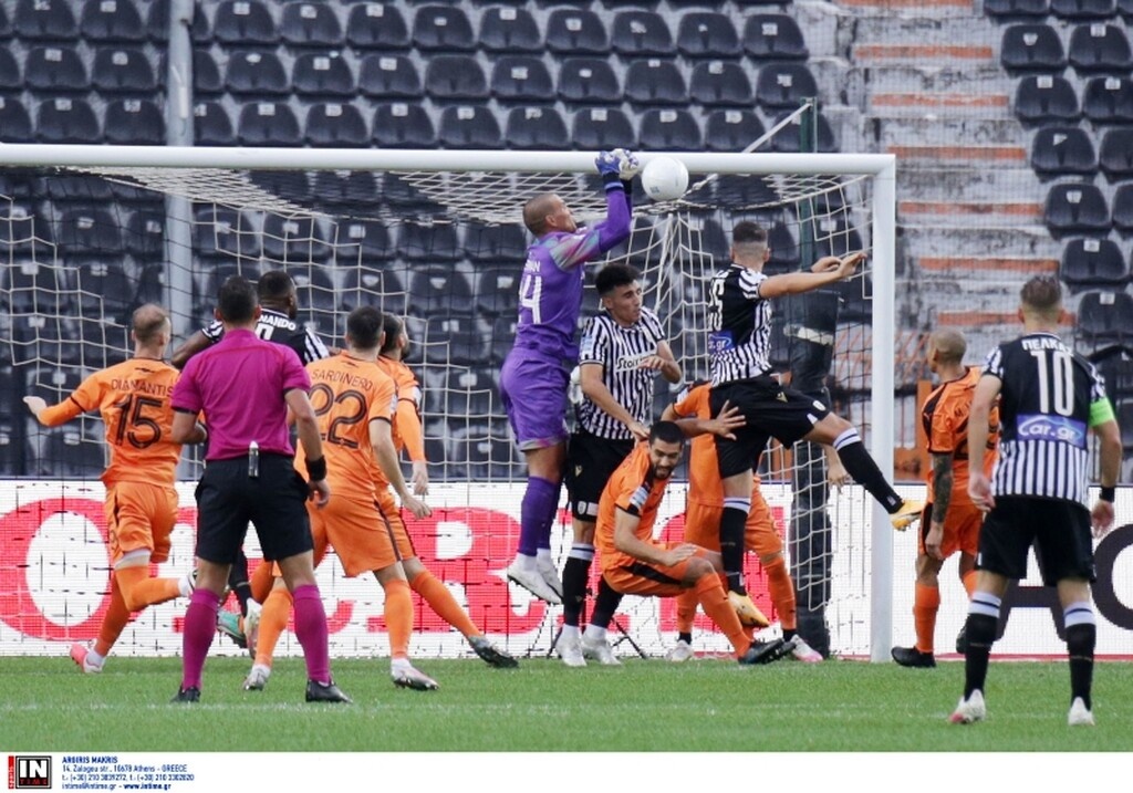 ΠΑΟΚ-ΟΦΗ: Ασπρόμαυρο ξέσπασμα με δοκάρι και γκολ στην Τούμπα! (photos+videos)