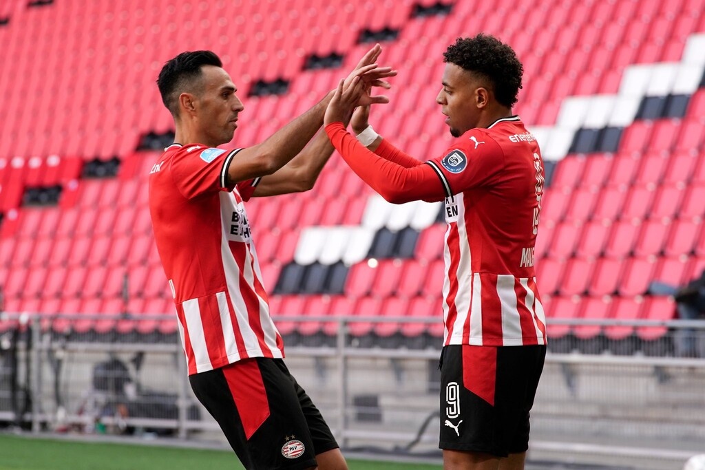 ΠΑΟΚ: Δύσκολη νίκη και κορυφή η Αϊντχόφεν (photos)