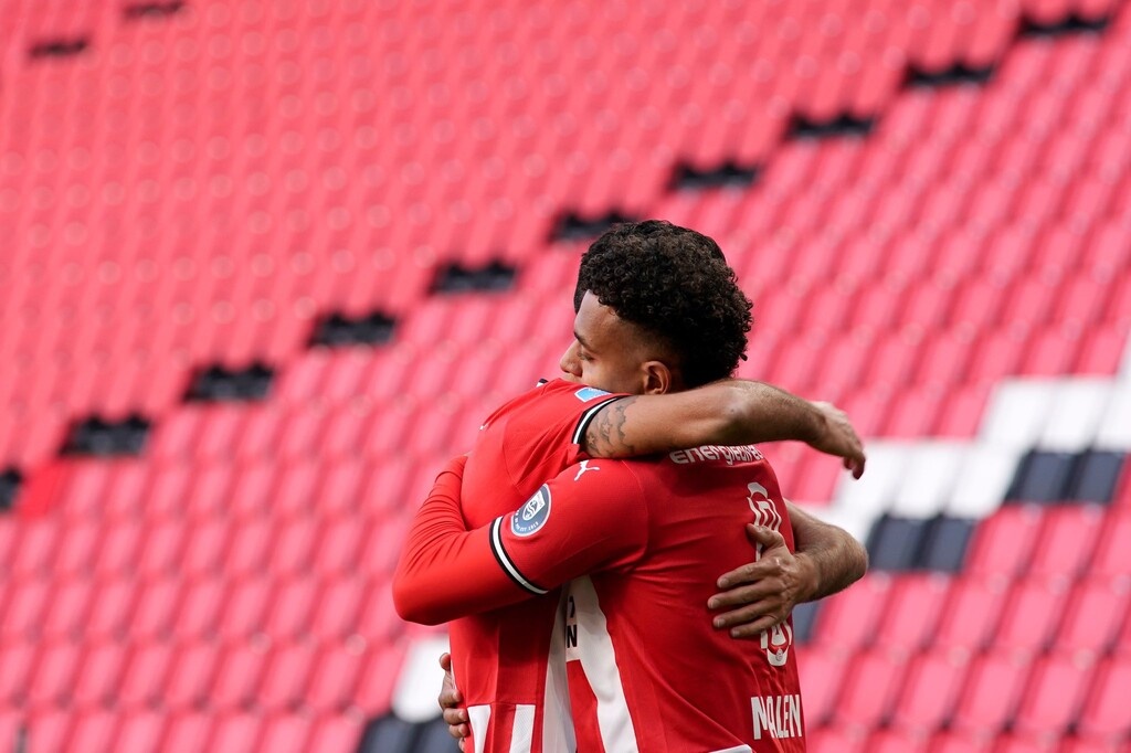 ΠΑΟΚ: Δύσκολη νίκη και κορυφή η Αϊντχόφεν (photos)