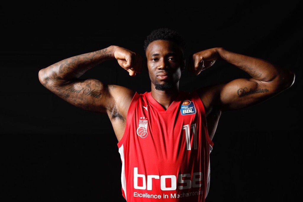 Περιστέρι: Ενισχύεται με τον ΜακΛιν (video+photos)