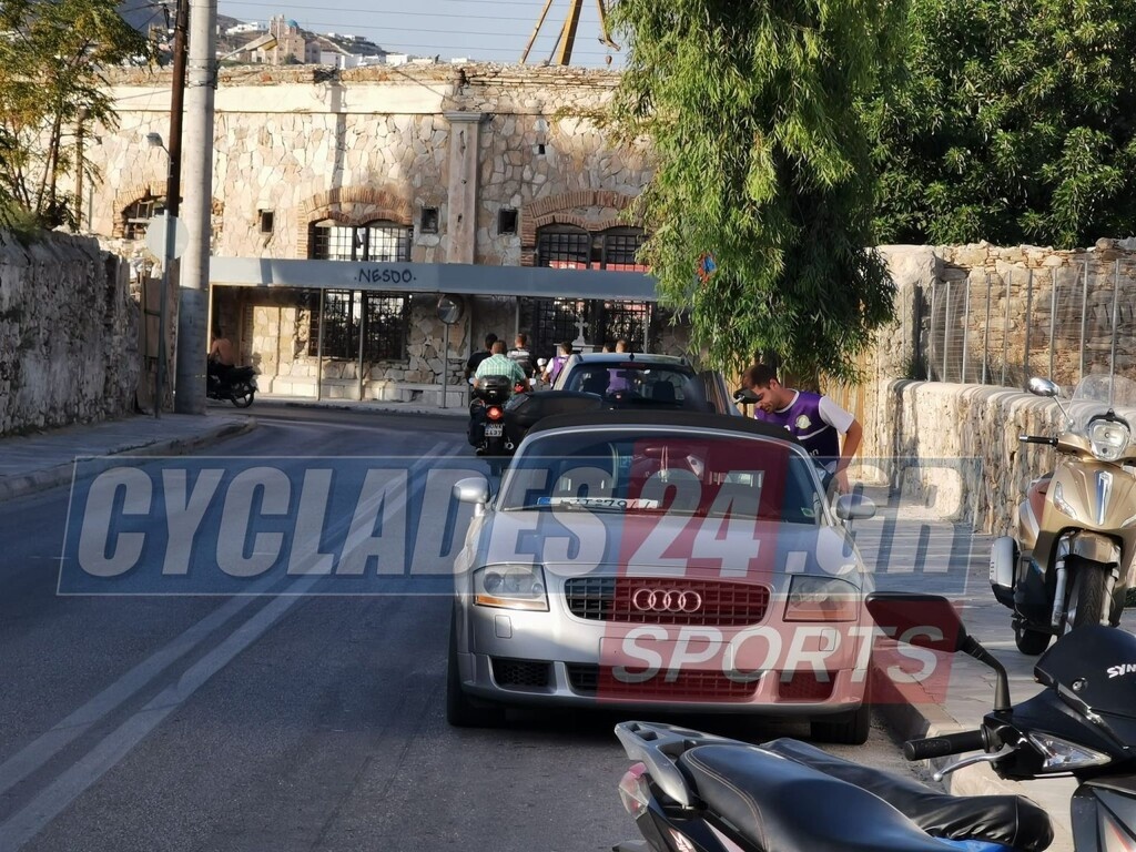 Άφησαν τον αγώνα και έτρεχαν πανικόβλητοι οι παίκτες - Τι έγινε στο ντέρμπι της ΕΠΣ Κυκλάδων