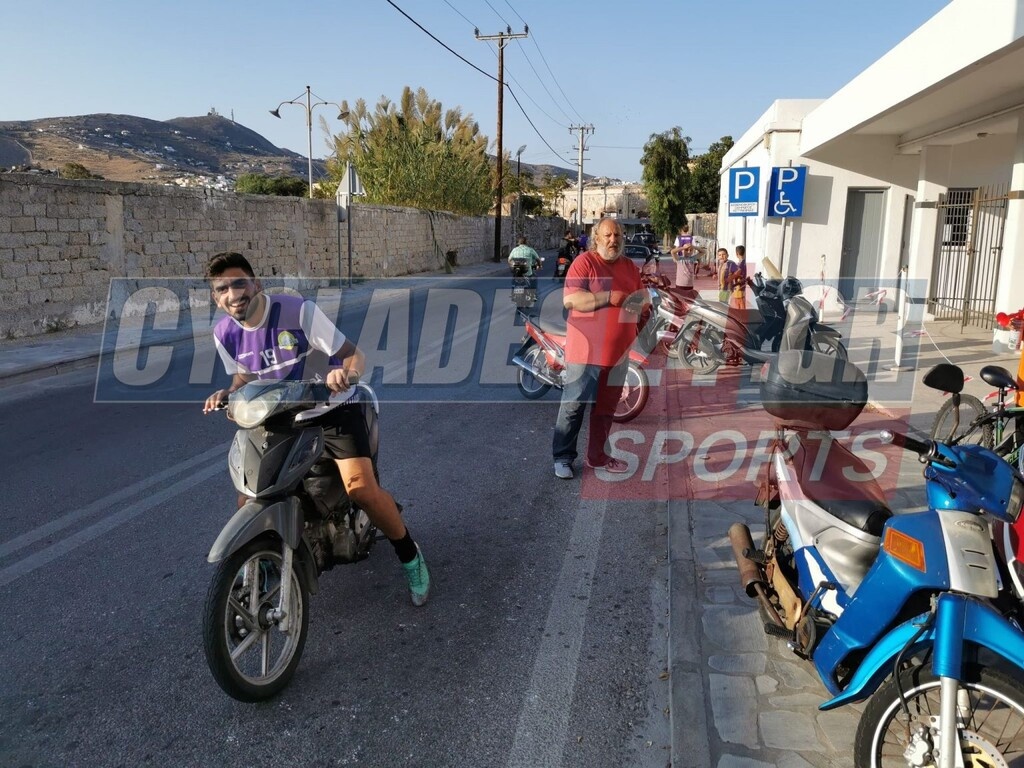 Άφησαν τον αγώνα και έτρεχαν πανικόβλητοι οι παίκτες - Τι έγινε στο ντέρμπι της ΕΠΣ Κυκλάδων