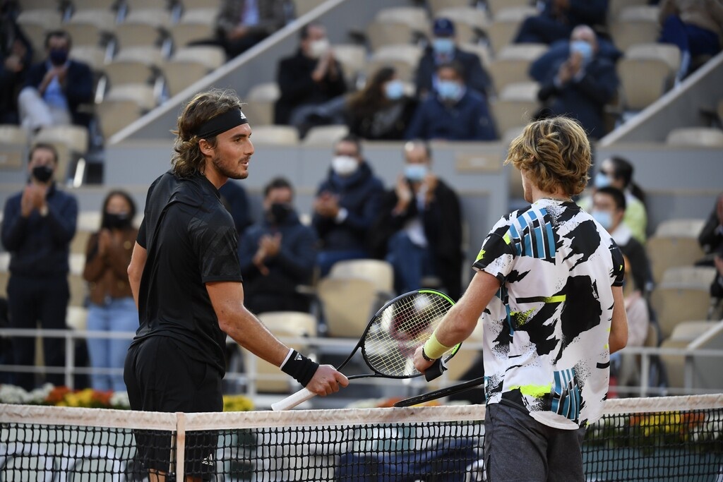 Roland Garros: Τα Highlights της επικής νίκης του Τσιτσιπά για την πρόκριση στους «4» (videos)