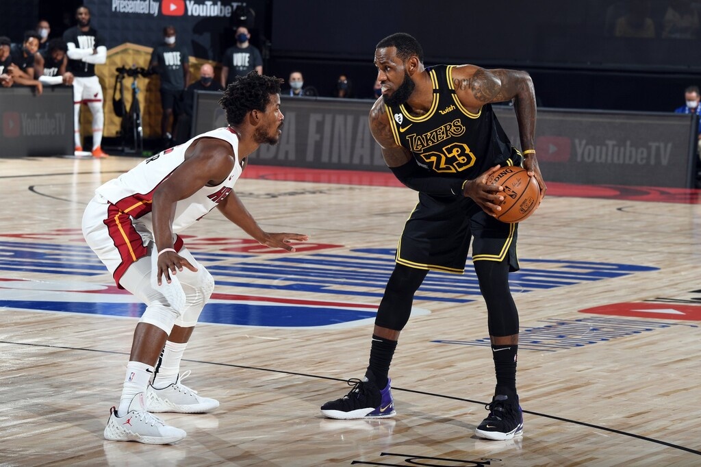 NBA: «Καίνε» ακόμα οι Χιτ μείωσαν 3-2 τους τελικούς (videos)
