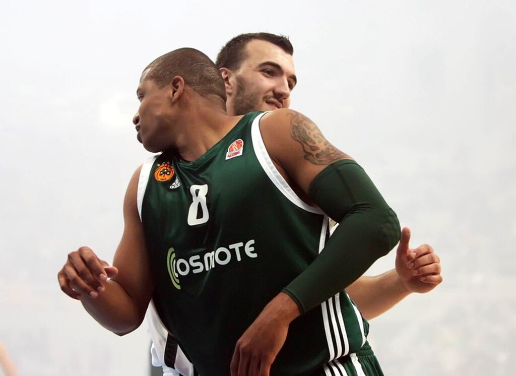 Μπατίστ σε Πέκοβιτς: «Μείνε δυνατός»! (Photos)