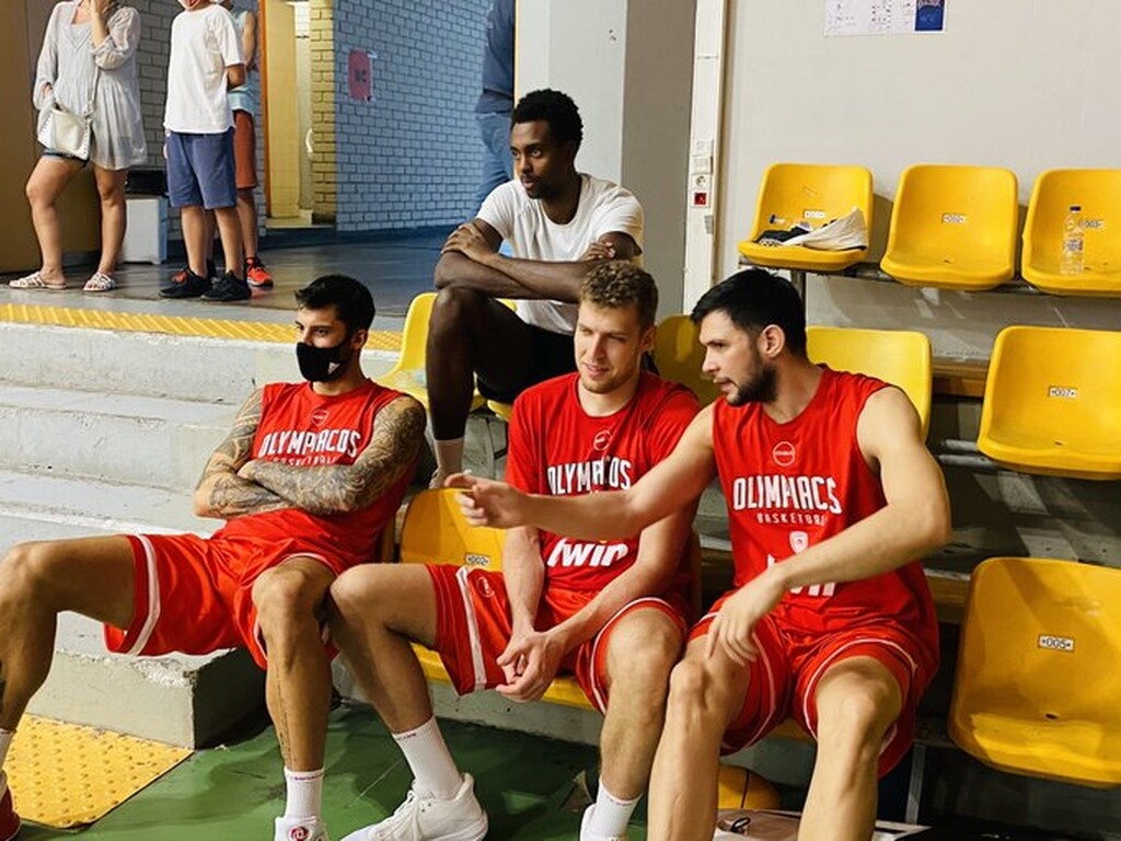 Α2 Ανδρών: Εύκολα ο Ολυμπιακός (photos)