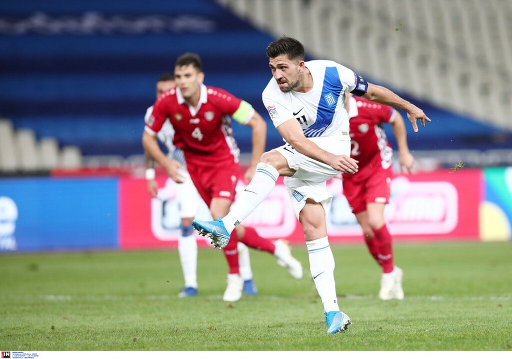 Ελλάδα-Μολδαβία 2-0: Σβηστά στην κορυφή με Μπακασέτα, Μάνταλο (video+photos)