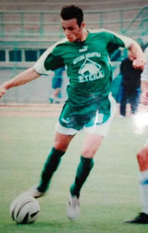 Θρήνος στο ελληνικό ποδόσφαιρο - Έχασε τη... μάχη στα 39 του παλαίμαχος άσος (photo)