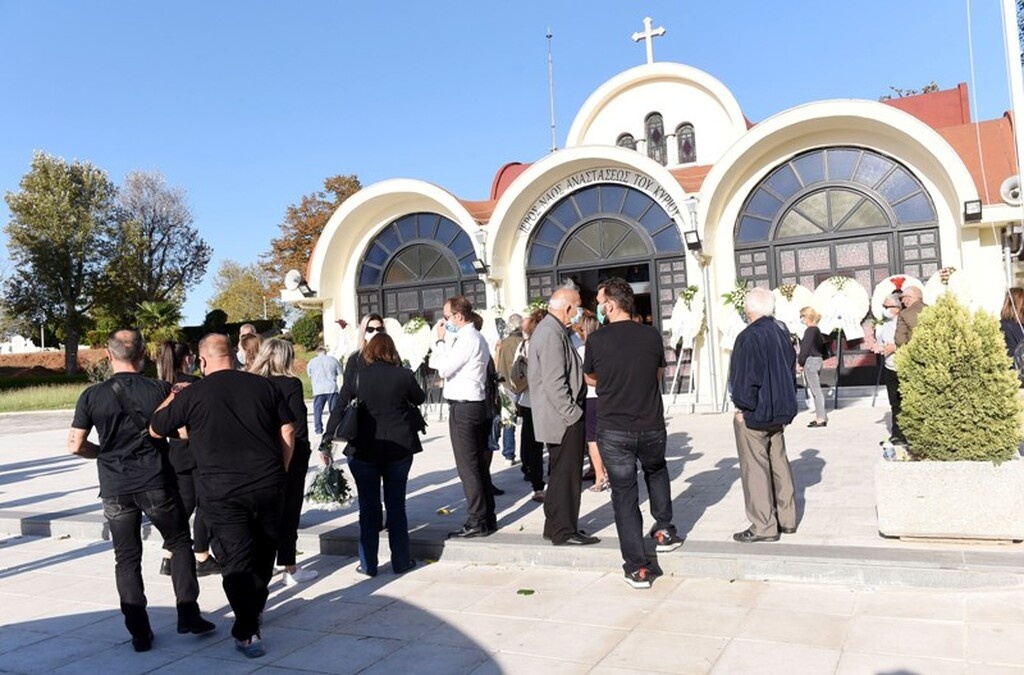 ΠΑΟΚ: Είπαν το τελευταίο αντίο στον Γιώργο Καλύβα… (Photos)