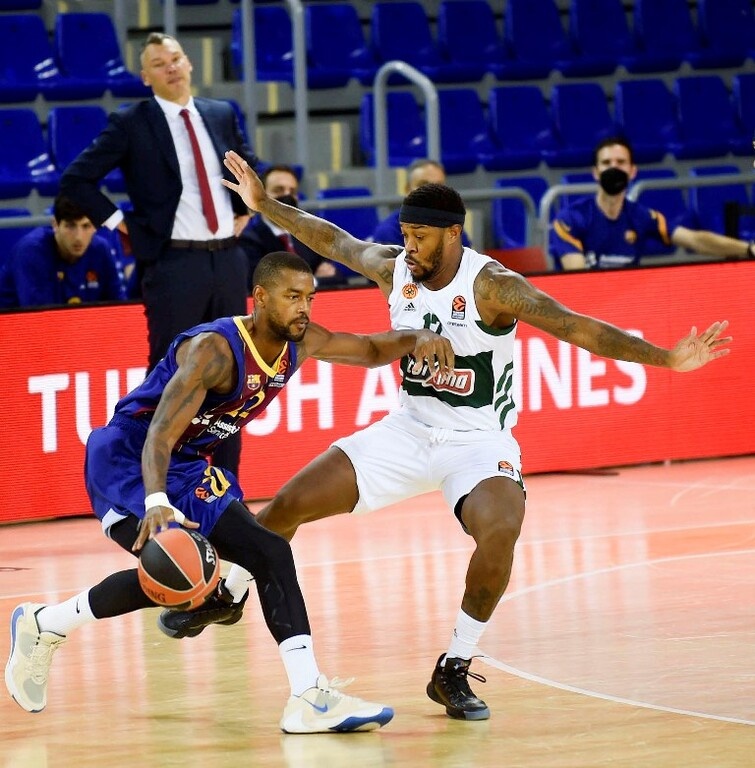 Μπαρτσελόνα - Παναθηναϊκός ΟΠΑΠ: Η εξαιρετική εμφάνιση του Φόστερ (photos+video)