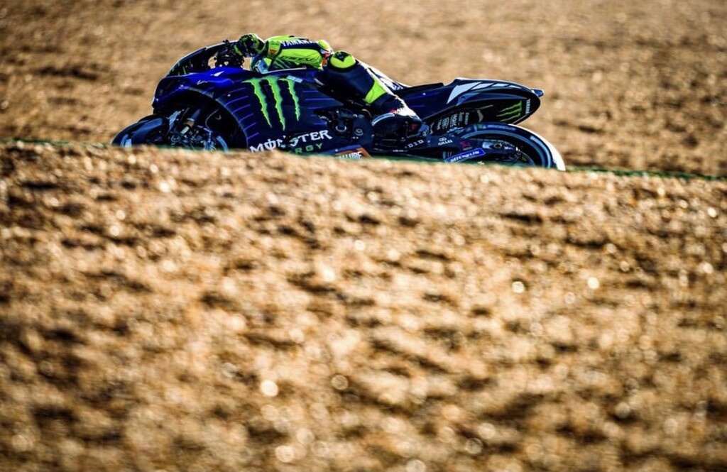 Moto GP: Θετικός στον κορονοϊό ο Ρόσι (photos)