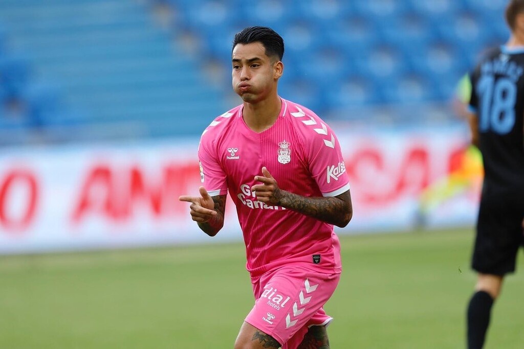 Τρομερές γκολάρες Αραούχο στη νίκη της Λας Πάλμας (photos+videos)