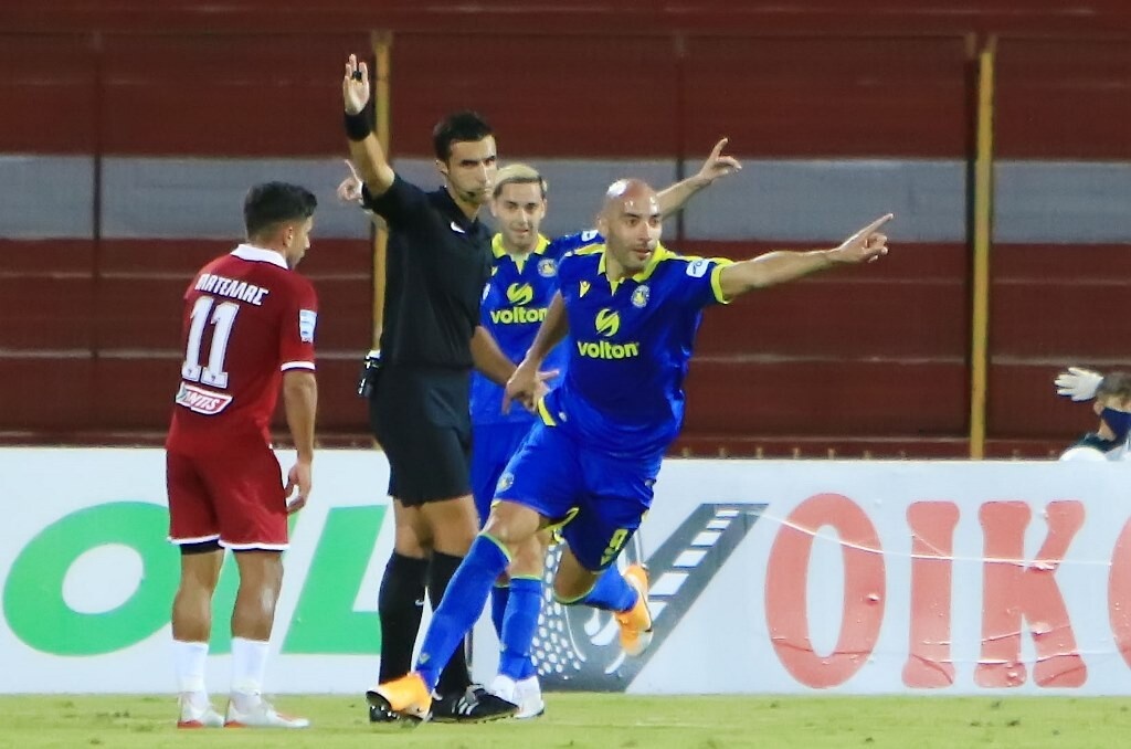 ΑΕΛ-Αστέρας Τρίπολης 0-1: Εκτέλεσε με το κεφάλι ο Μπαράλες (photos+video)