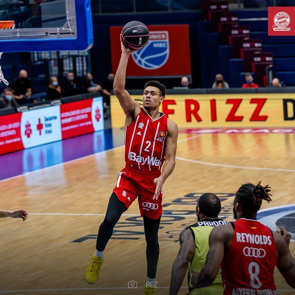 Ήττα πριν τον Ολυμπιακό για την Μπάγερν Μονάχου (photos)