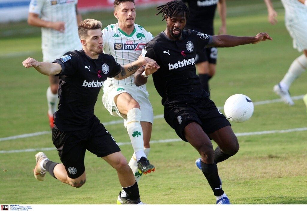 ΟΦΗ-Παναθηναϊκός: Συνθήματα και γεμάτες ταράτσες στην Κρήτη (photos)