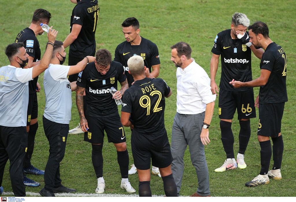 Μάντζιος: Ομιλία… προσγείωση και προετοιμασία για μάχη στον Άρη (photos)