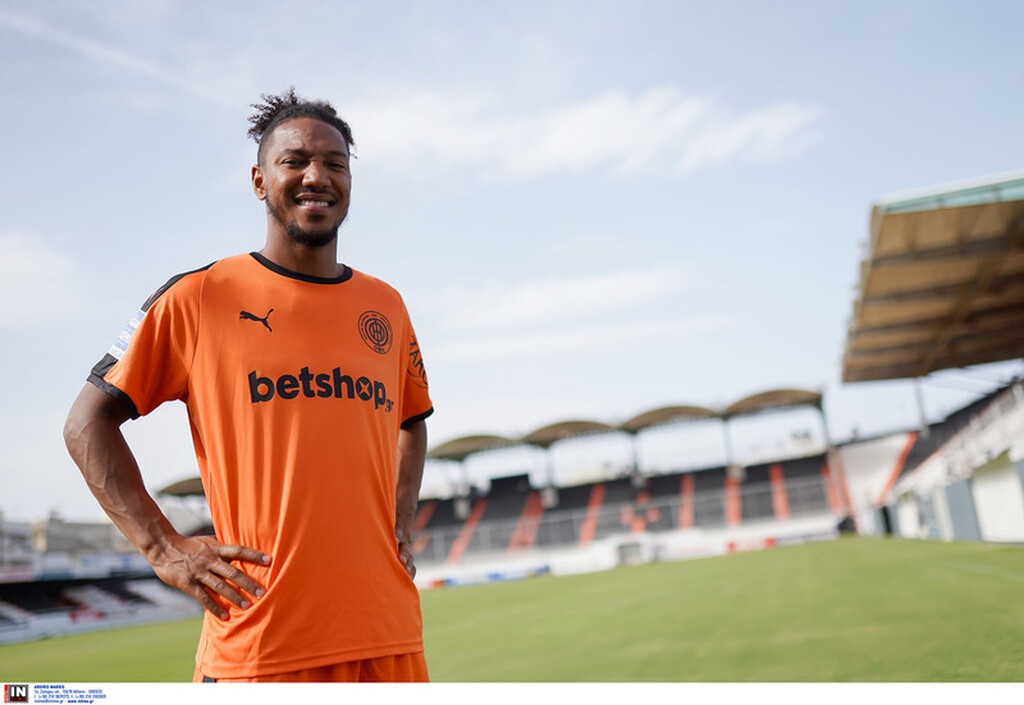 Ντε Γκουζμάν: «Σωστή απόφαση, "Θεός" ο Γκέραρντ στη Κρήτη» (video+photos)